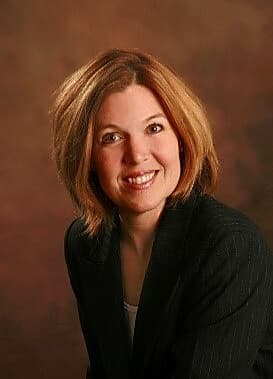 Lori Ackerman - Professional headshot